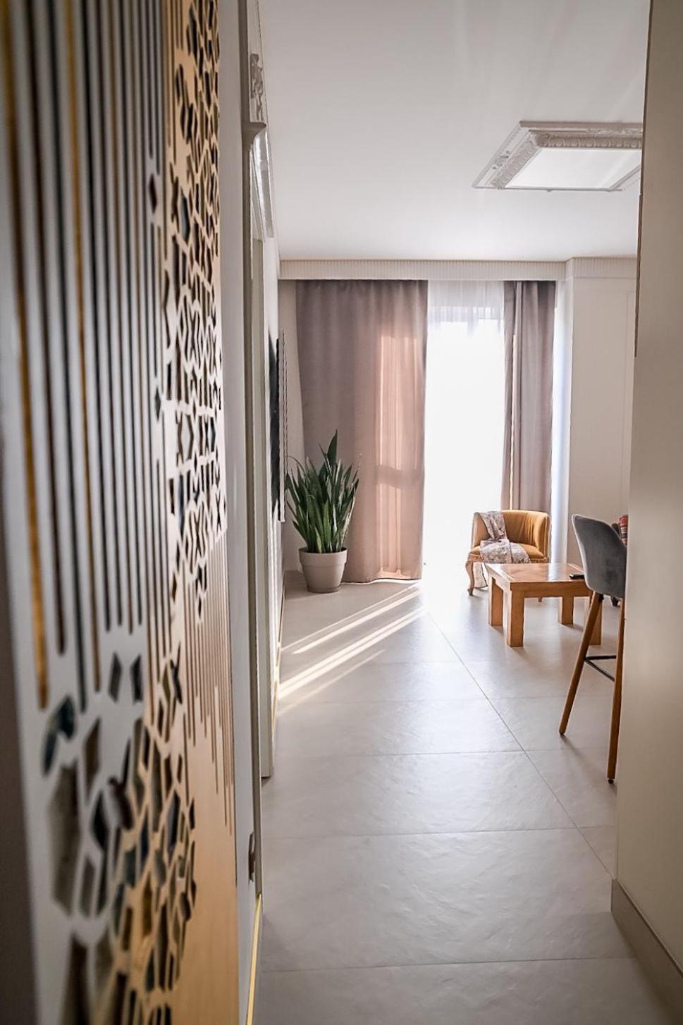 Glori Gold Apartaments Бая-Маре Экстерьер фото
